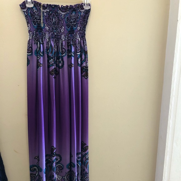 maxi dress - Picture 2 of 3
